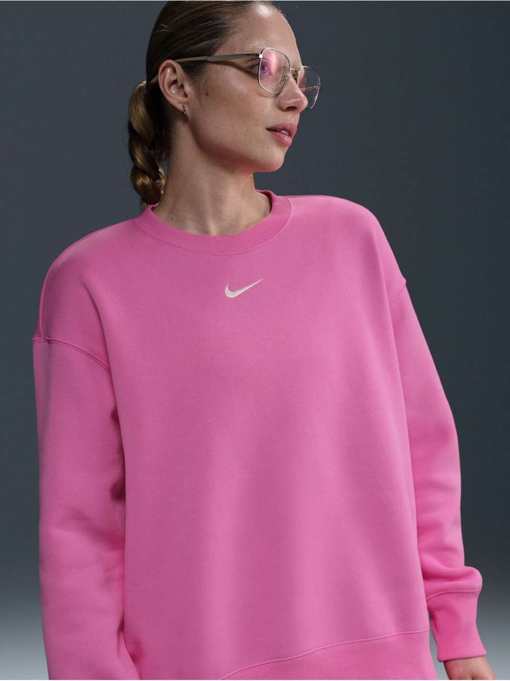 nike crewneck sweatshirt